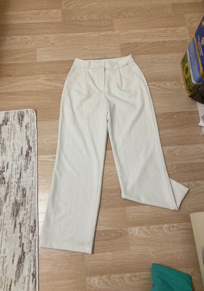 Ekru Yüksek Bel Düz Paça Pantolon — görsel 5/6
