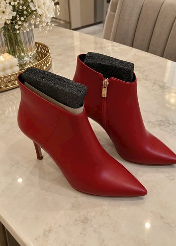 Nine West ürünü