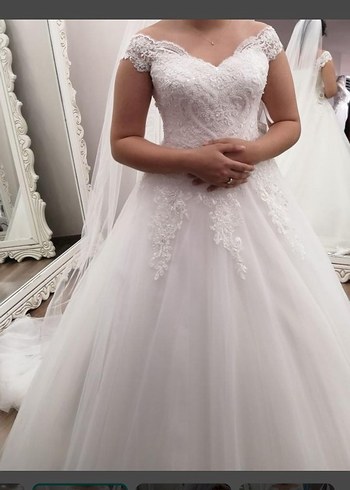 Gelinlik Romantik Dantelli Kalp Yaka Gelinlik