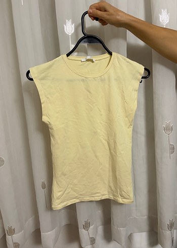 Zara Pastel Sari Bisiklet Yaka Kolsuz Tisort