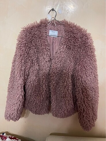 Bershka Peluş Kürk