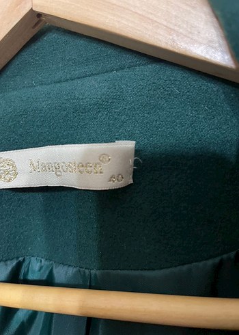 Düğmeli Koyu Yeşil Uzun Kadın Kaban - Görsel 3