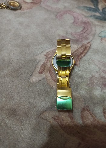 Kadın Altın Renkli Modern Klasik Saat - Görsel 4