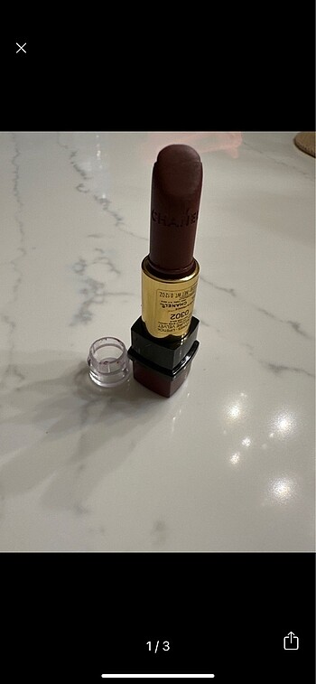 Chanel Rouge Allure Velvet lipstick ruj