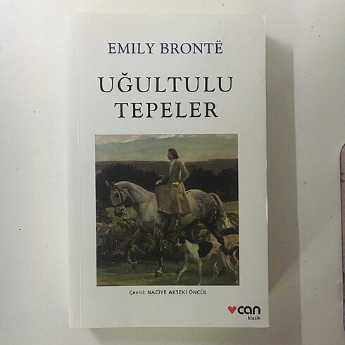 Uğultulu Tepeler