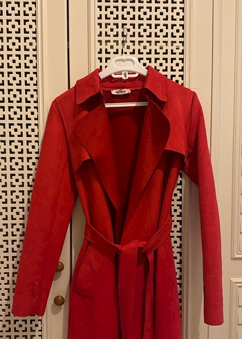 Zara Kırmızı Süet Kadın Trençkot