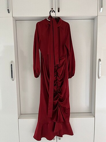 Bordo tesettür abiye