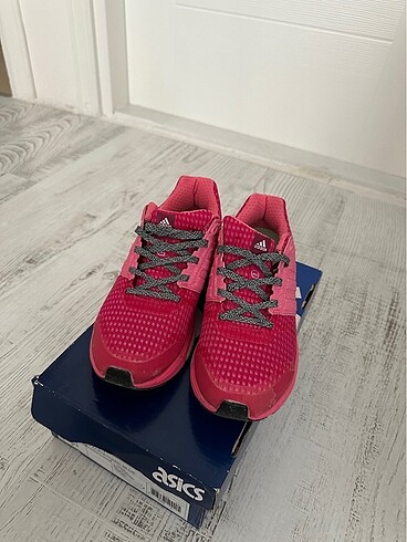 Adidas Ayakkabı