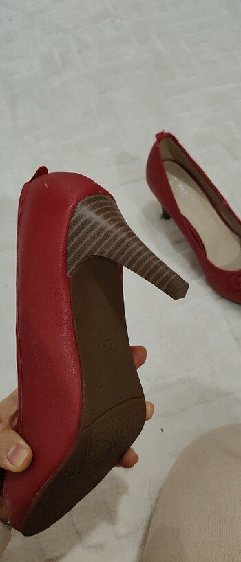 Topuklu ayakkabı - Görsel 4