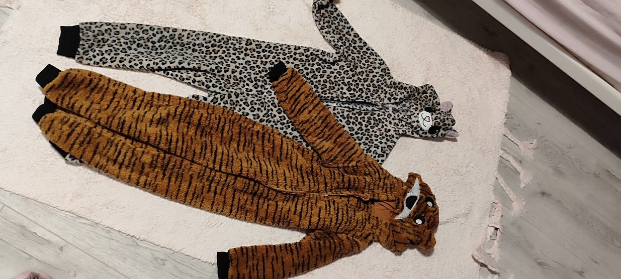 Kahverengi Zebra Desenli Kürk Detaylı Kedi Kıyafeti - Görsel 2