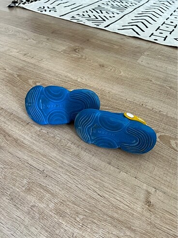 22 Beden Erkek çocuk sandalet