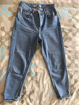 Mom jeans