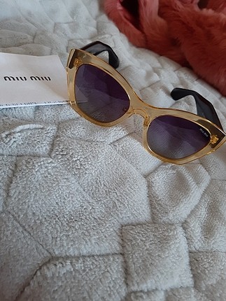 Miu Miu gözlük