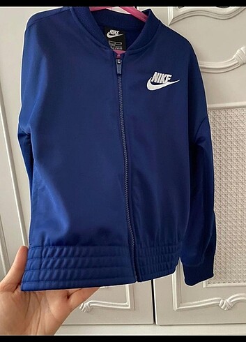9 Yaş Beden lacivert Renk Nike hirka
