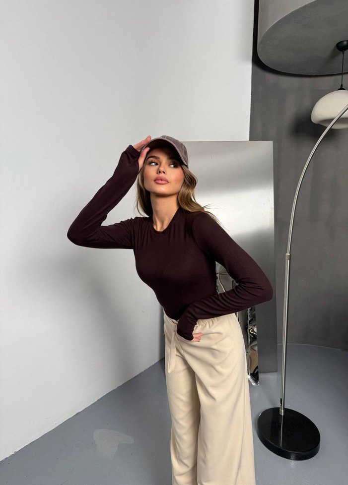 kadın parnak geçme detaylı likralı badi - Görsel 2