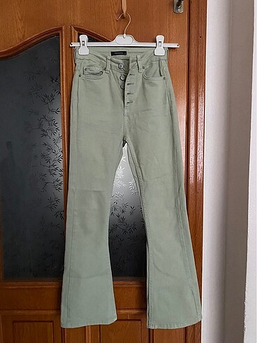 Pastel yeşil pantolon