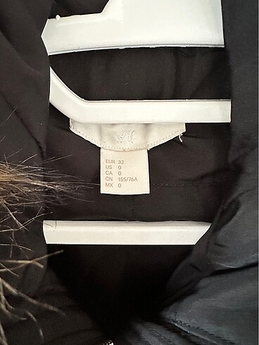 xs Beden siyah Renk H&M marka mont