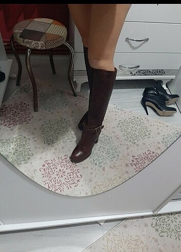 Nine West Uzun topuklu bot