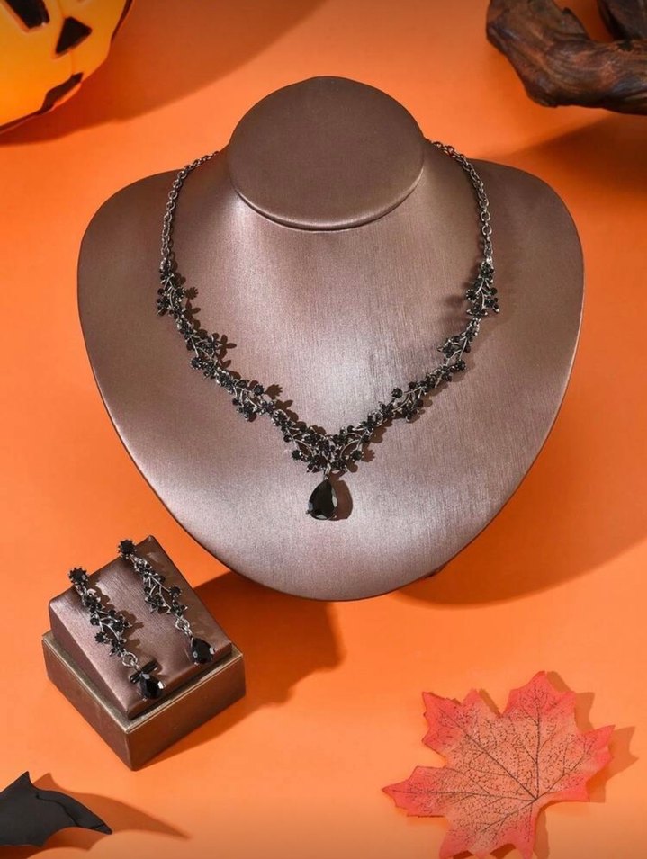 Siyah İşlemeli Gotik Boncuklu Takı Seti - Görsel 3