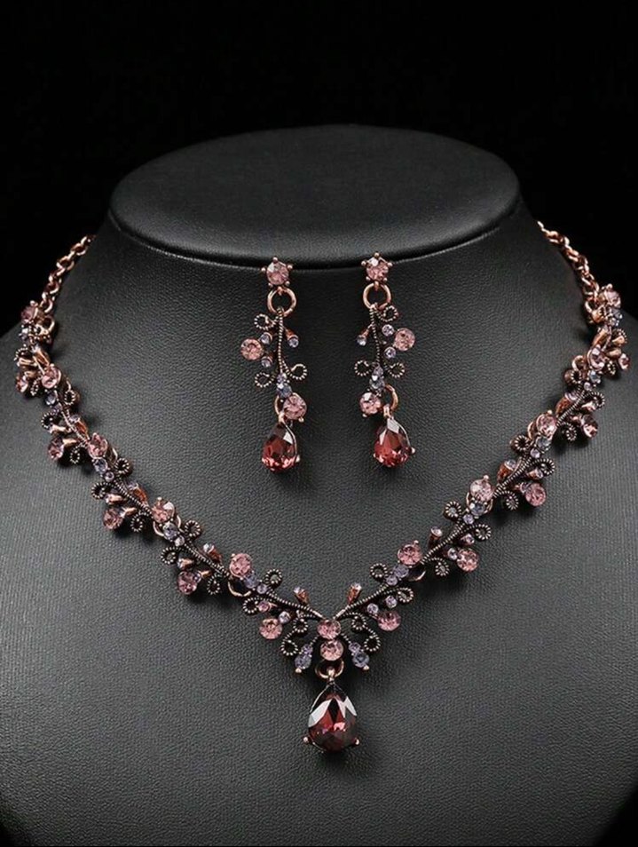 Bordo İşlemeli Parlak Kadın Takı Seti - Görsel 2