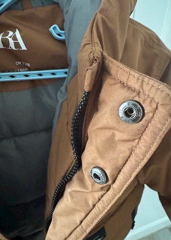 Kahverengi Kapüşonlu Erkek Çocuk Kaban - Görsel 5