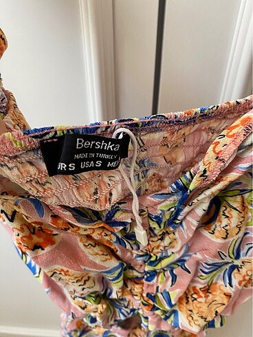 s Beden çeşitli Renk Bershka tulum