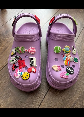 Crocs 40