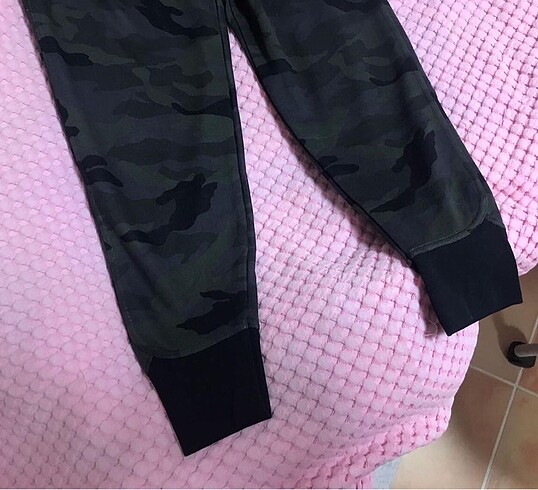 s Beden haki Renk Nike eşofman