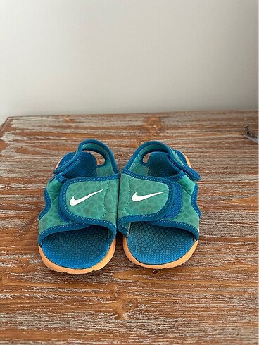nike bebek sandalet