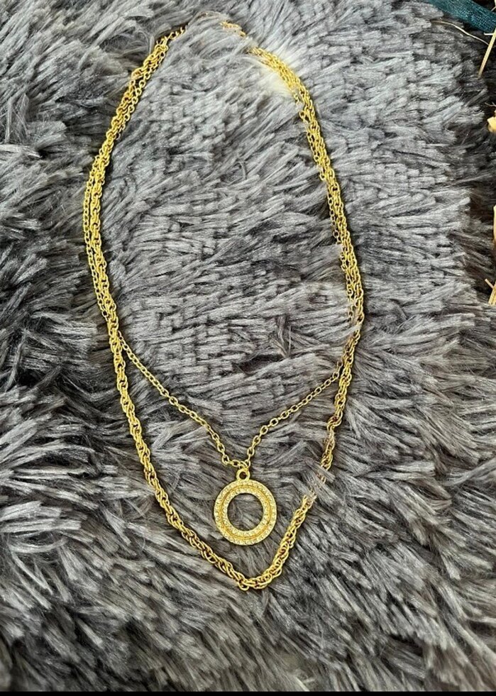 Zincir Detaylı Altın renkli Kolye - Görsel 5