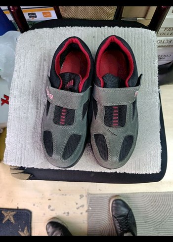 Skechers Gri Siyah İs Ayakkabisi