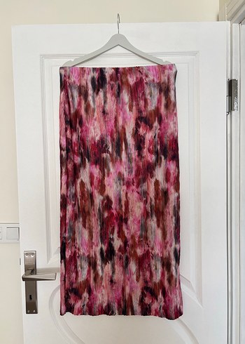 Pembe Batik Desenli Uzun Bohem Etek