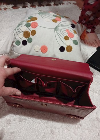 Kadın Deri Tokalı Günlük Çanta herbir resimdeki canta 250 tl - Görsel 13