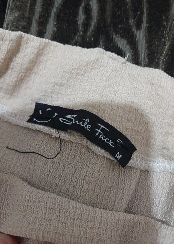 Bej Midi Etek Fırfırlı Rahat Kesim - Görsel 3