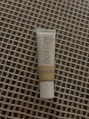 BEAULIS BB CREAM