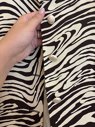 44 Beden 44 beden Leopar detaylı şık ceket