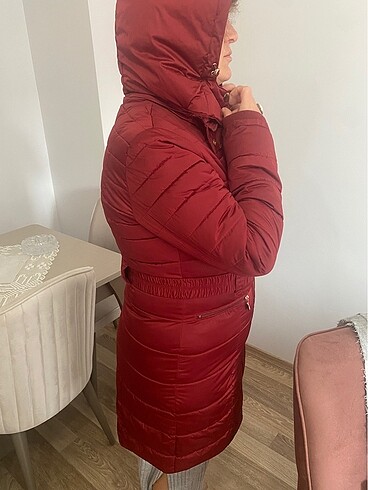 Uzun şişme mont - Görsel 4