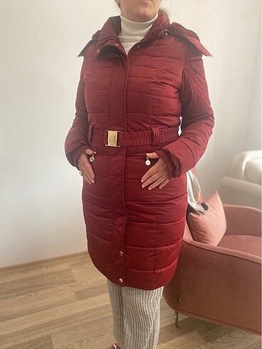 Uzun şişme mont - Görsel 9