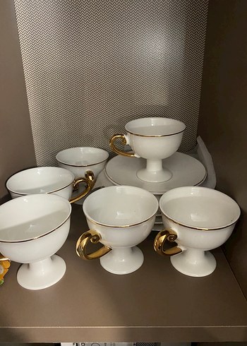 Altın Kulplu Beyaz Fincan Seti - Görsel 2