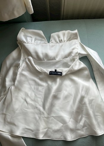 Zara boyundan bağlamalı saten elbise - Görsel 3