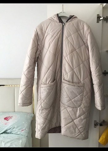 Bej Kadın Kapitone Mont Fermuarlı