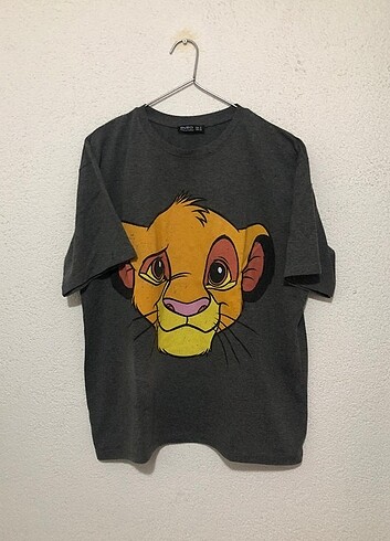 aslan baskılı t-shirt