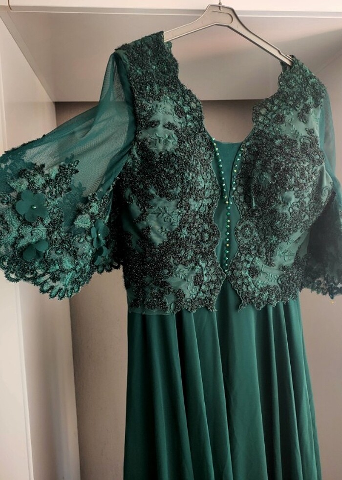 Zümrüt yeşili abiye - Görsel 2