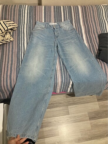 s Beden BERSHKA DÜŞÜK BEL JEAN
