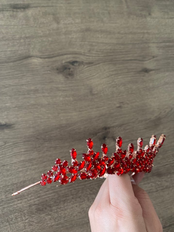 Kırmızı Parlak Kristal Taç - Görsel 5