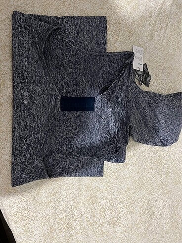 xl Beden Hummel kolsuz sweat