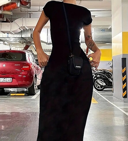 Bershka sırt dekolte uzun elbise