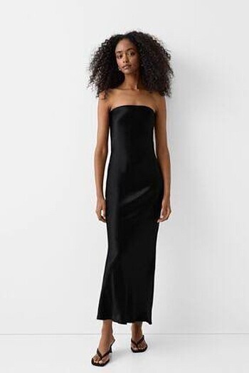 bershka straplez saten elbise