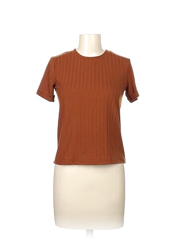 Diğer T-shirt %70 İndirimli.