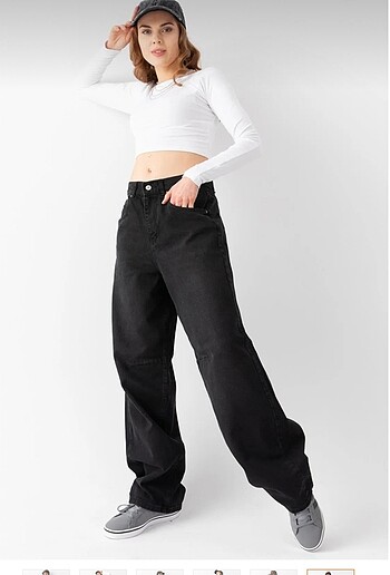 Bershka Kemer detay baggy jean